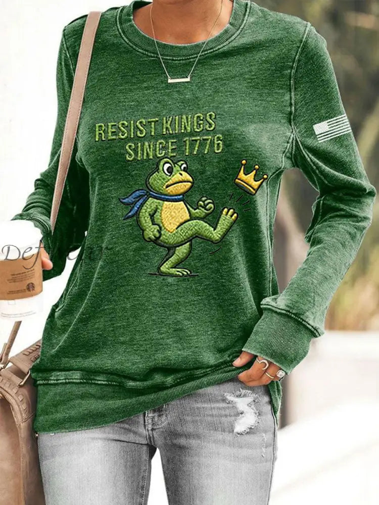 Women’s Resist Kings Since 1776 Portland Frog Sweatshirt Green / S
