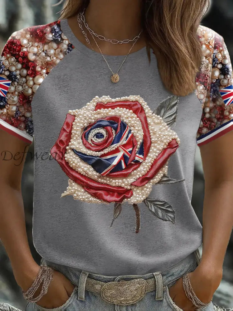 Women’s UK Flag Rose Art Printed T shirt Light Gray / S