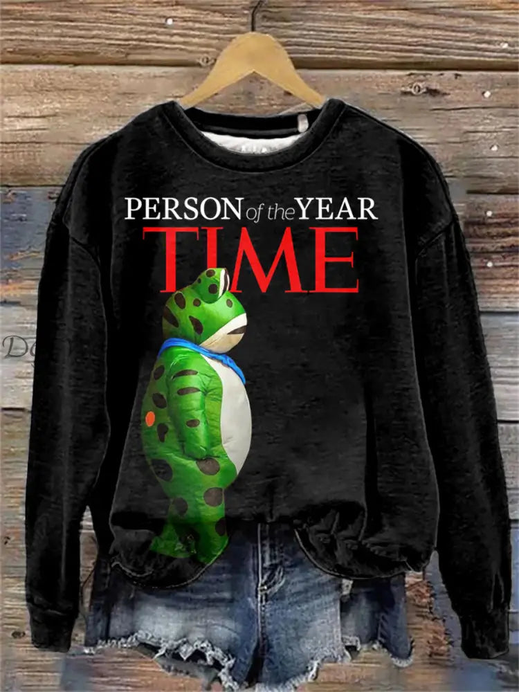 Women’s Polish Frog Person of The Year Print Sweatshirt Black / S
