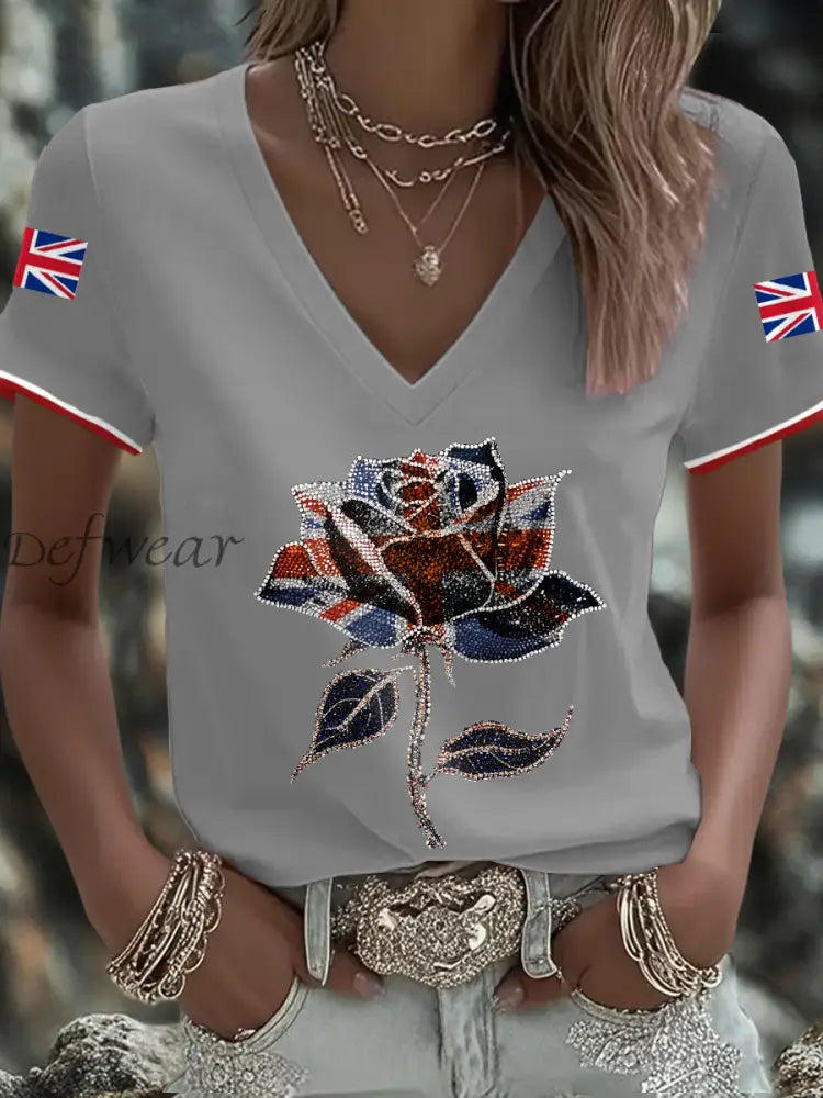 Women’s UK Flag Art Printed T shirt Light Gray / S