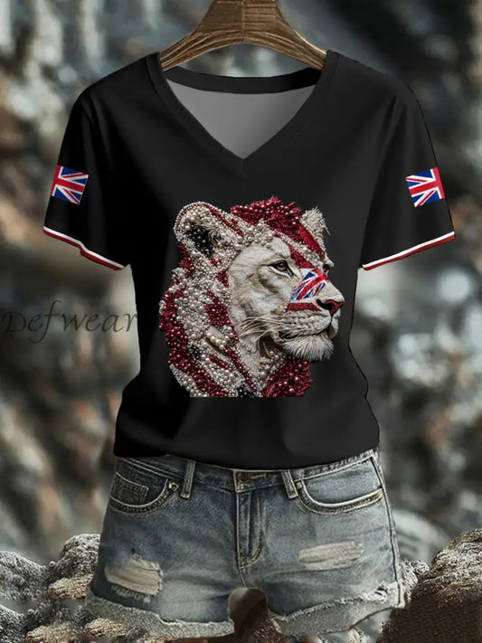 Women’s UK Flag Lioness Art Printed T shirt Black / S