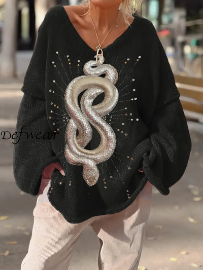 Women’s Vintage Snake Art Print V-Neck Casual Pullover Sweater Black / S